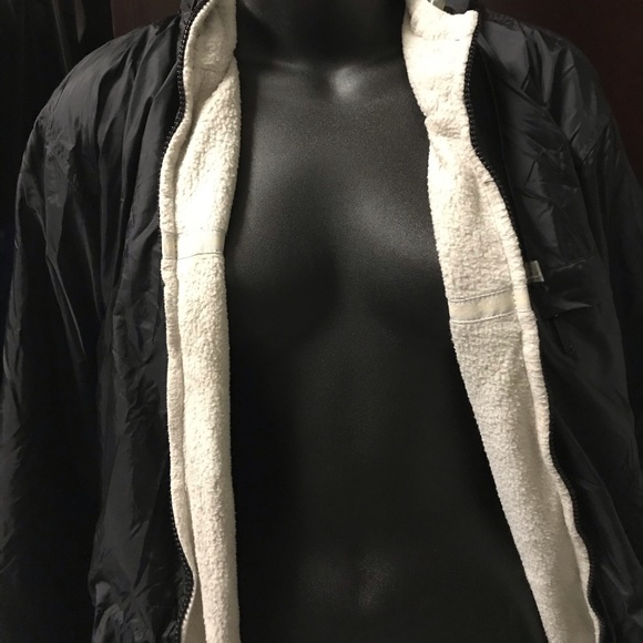 Windbreaker Jacket - Picture 3 of 4